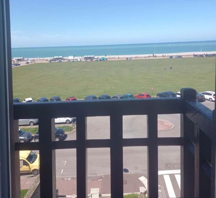 Bel Appartement Vue Mer Centre-Ville, Face Plage Дьєпп Екстер'єр фото
